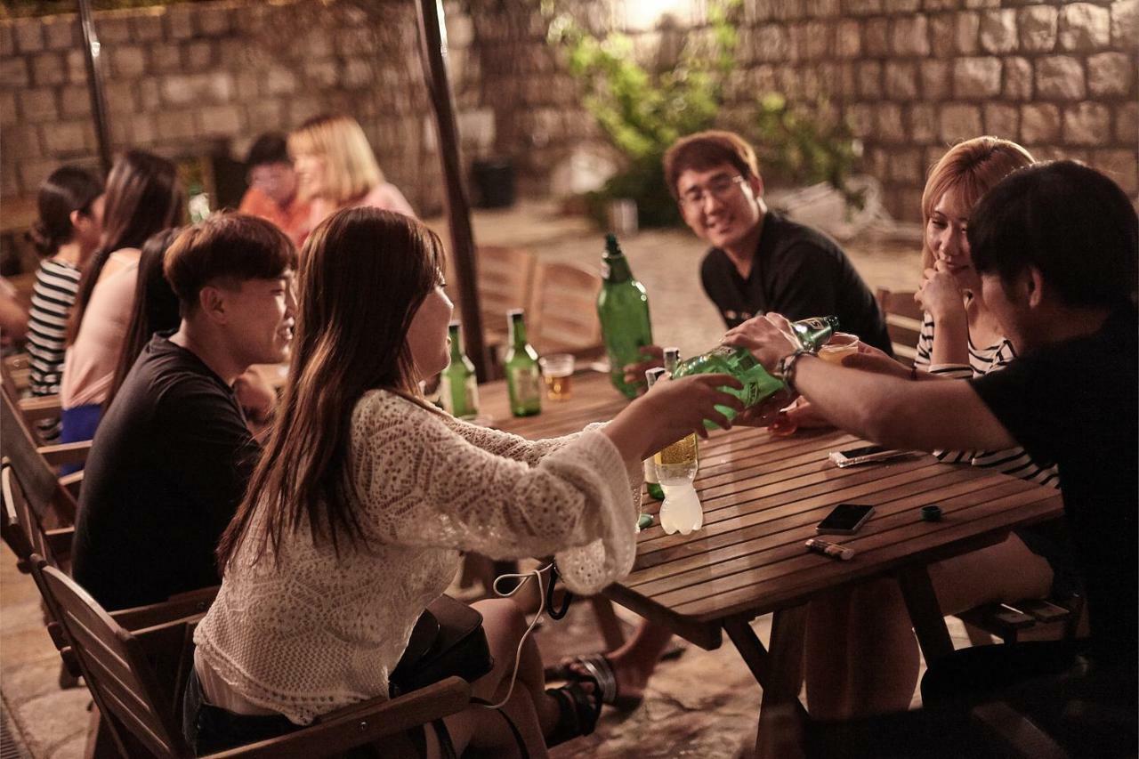 Love Dubrovnik Hostel Exteriör bild
